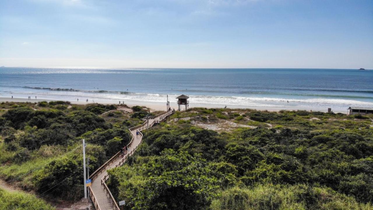 Villa Giardino: Beachfront Condo with Pool and Sports Facilities Florianopolis Exterior photo